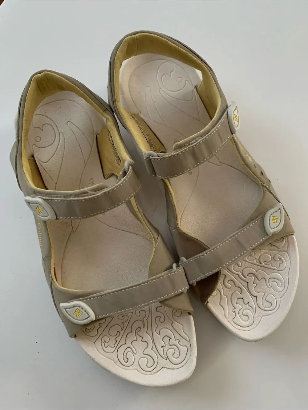Columbia Women's Neutral Beige Comfort Lightweight Sandals Size 9